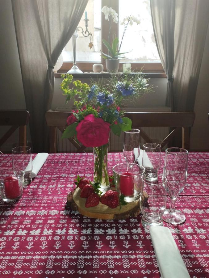 Hostinec Pod Ubocou Valaská Buitenkant foto
