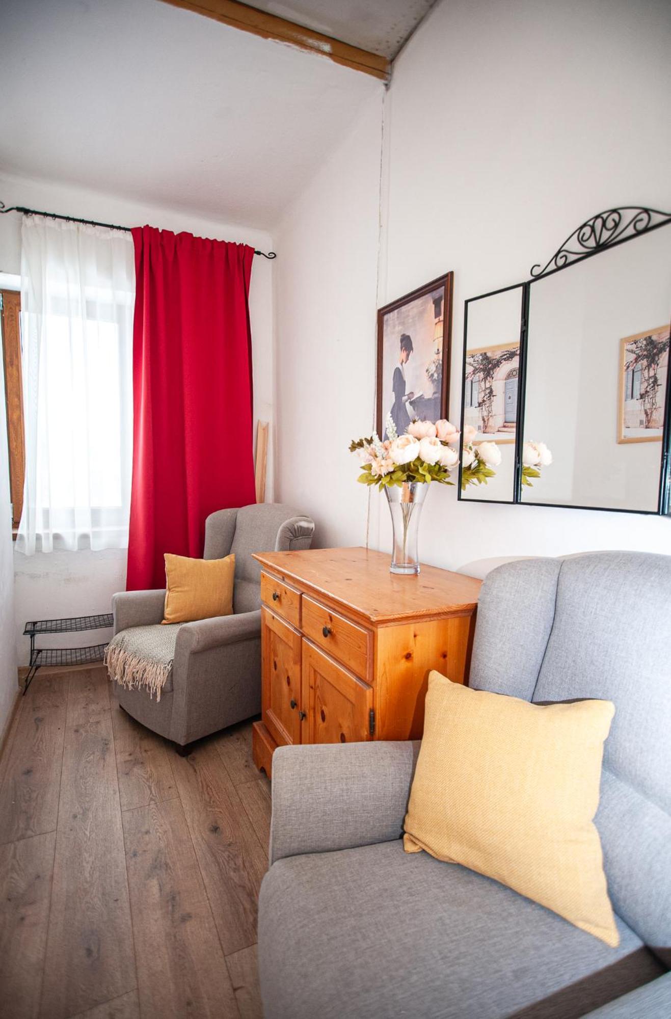 Hostinec Pod Ubocou Valaská Buitenkant foto